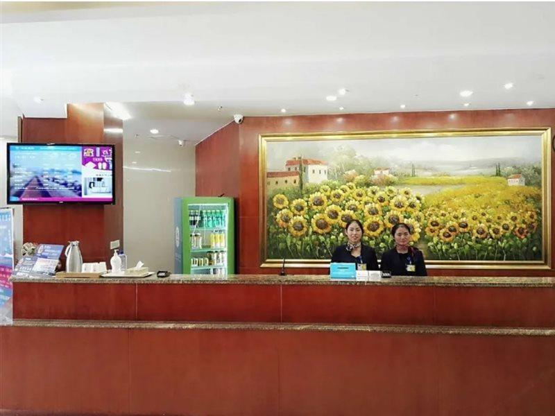 Hanting Express Kunming Stadium Branch Exteriér fotografie